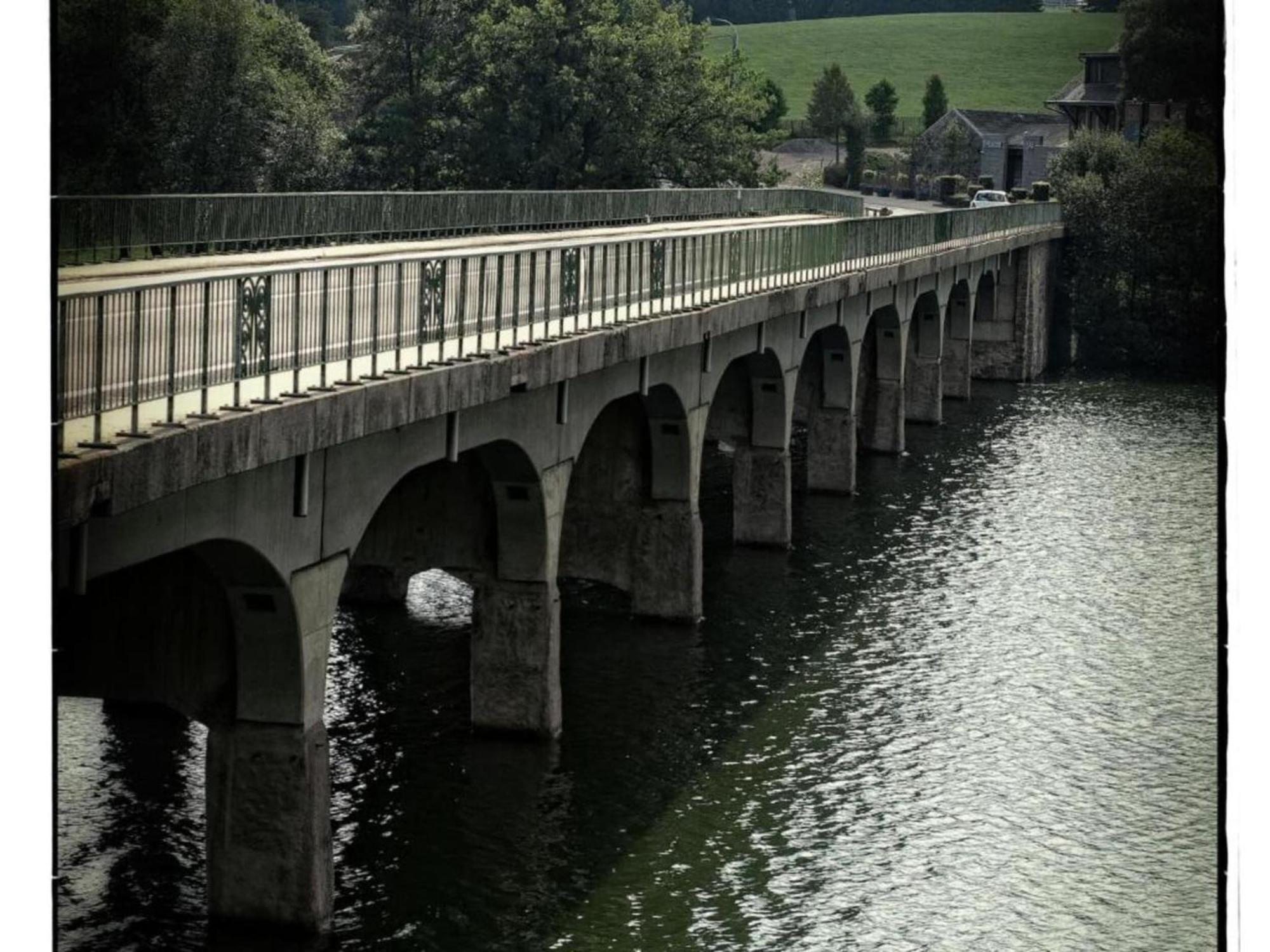 Attached On The Edge Of The Forest * Trois-Ponts